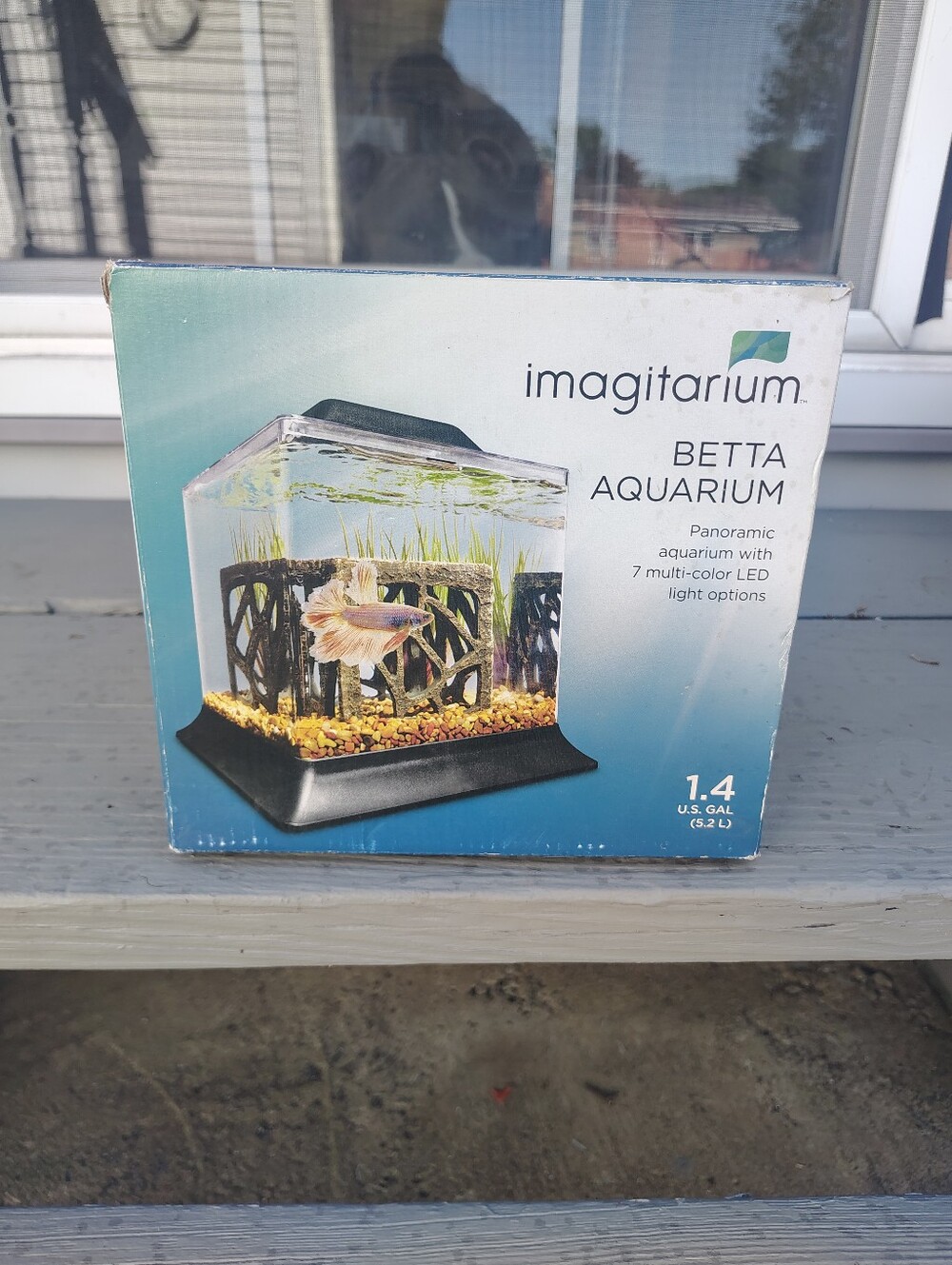 Imagitarium Black Betta Aquarium with Multi-Color LED. 1.4 US Gallons.